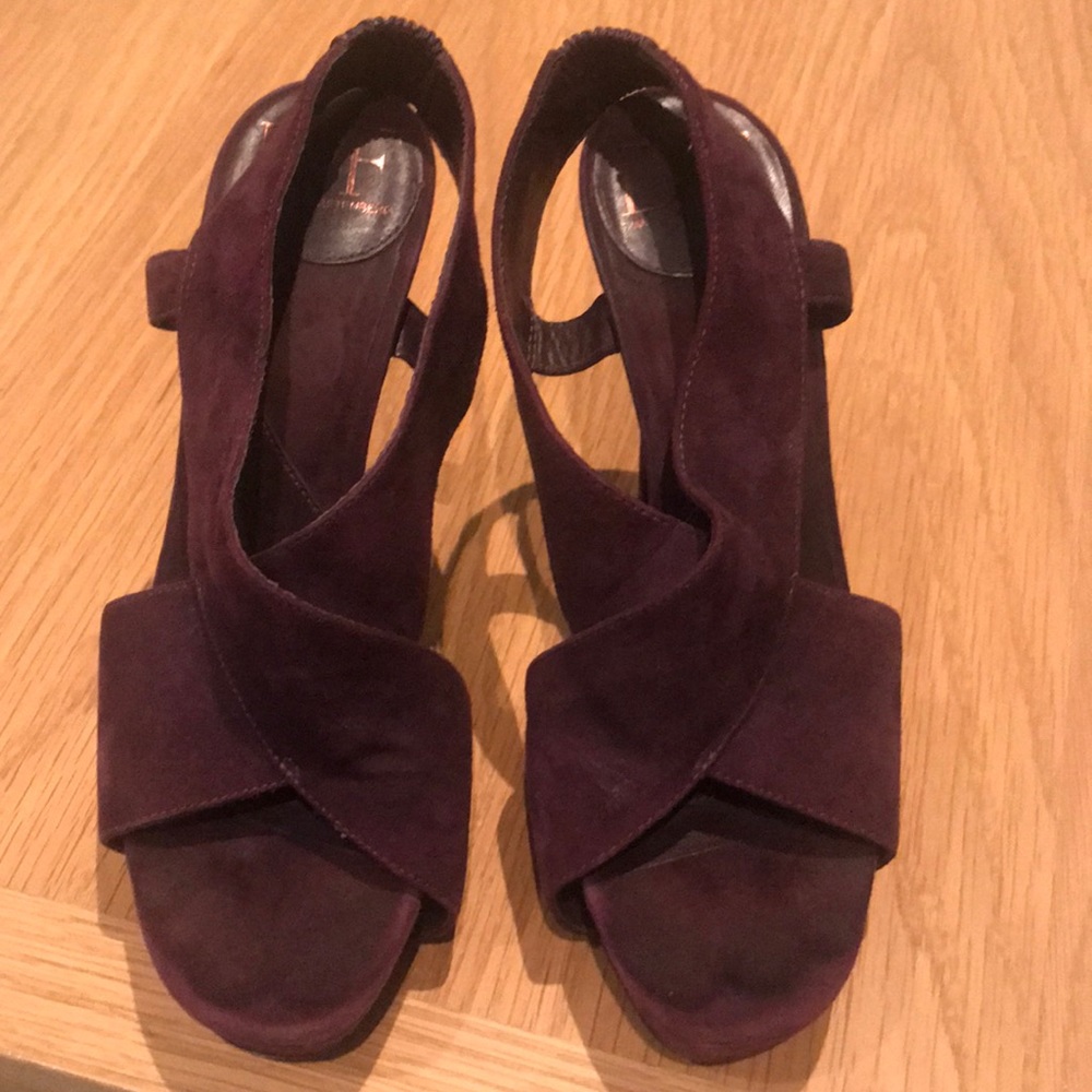 Platform sandals